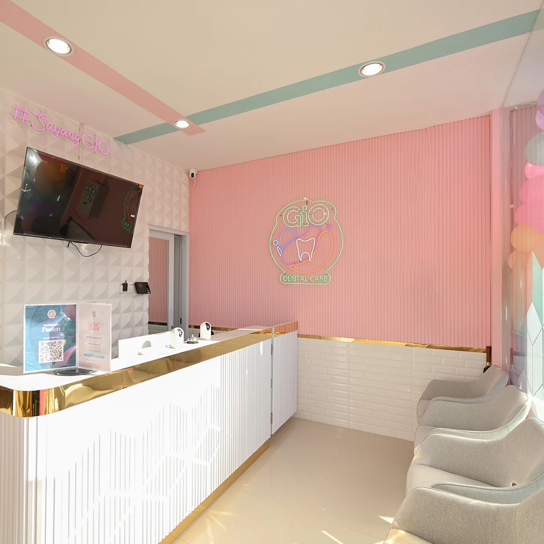 Foto Suasana_GiO Dental Care Soputan